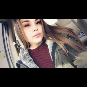 Meet your Posher, Billie-rose